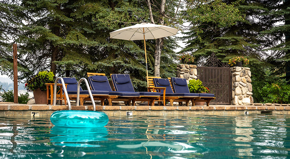 The-Lodge-Amenities-Pool The Lodge Pool